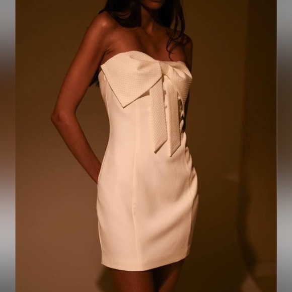 Meshki white dress - Picture 4 of 4